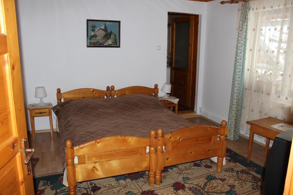 Pensiunea Iulia Bran  Rum bild